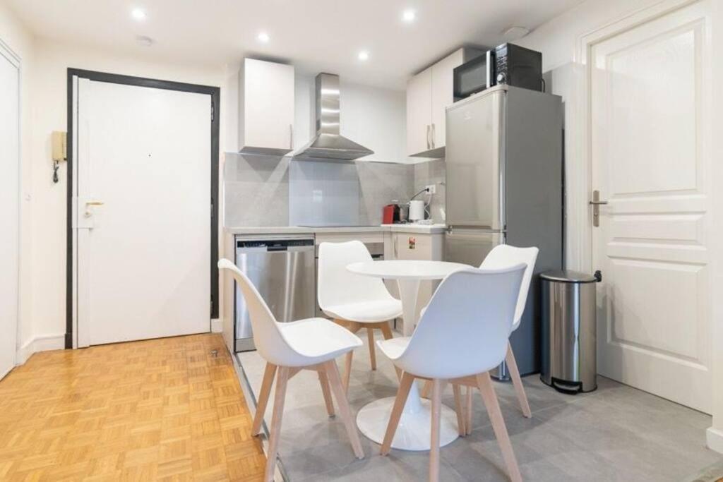 Ferienwohnung Coeur 16Eme, Standing Et Calme Paris Exterior foto